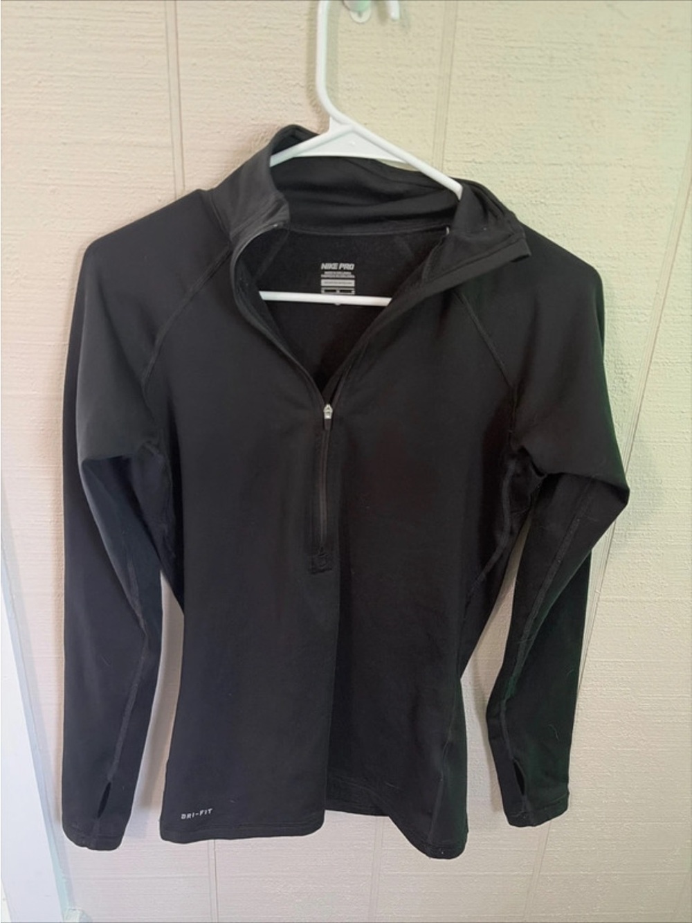 Nike Women's Black Half-Zip Performance Pullover